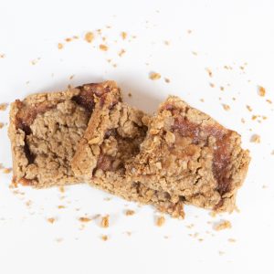 Oat and Jam Bar